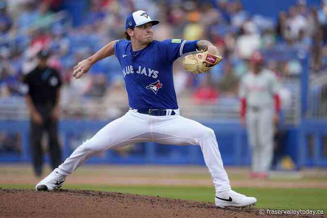 Yankees score twice in bottom of ninth for 8-7 victory over Blue Jays