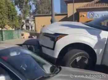 Video: Vrouw parkeert Volvo EX30 op bijzondere plek