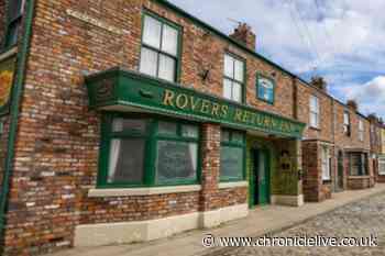 ITV Coronation Street fans 'work out' who new Rovers Return owner will be