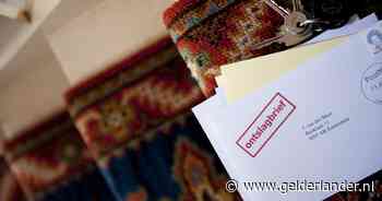 Vijf jaar lang heeft baas niet door dat medewerker er dubbelfunctie op nahoudt, tot ze tegen de lamp loopt