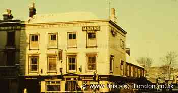 The 500-year-old Romford pub 'haunted by ghosts'