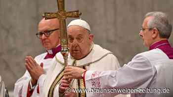Vatikan meldet „leichte Besserung“ bei Papst Franziskus