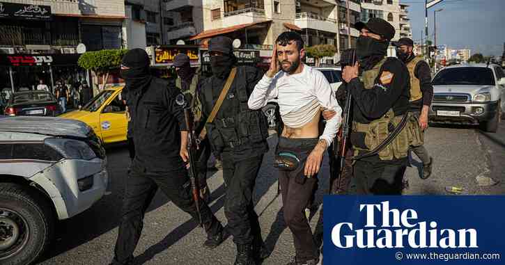 More than 1,000 people killed in two days of clashes in Syria, war monitor says