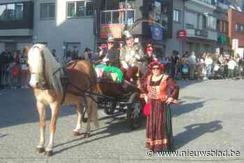 Duizenden toeschouwers op jubileumeditie carnavalsstoet: “Dit kent geen voorgaande”