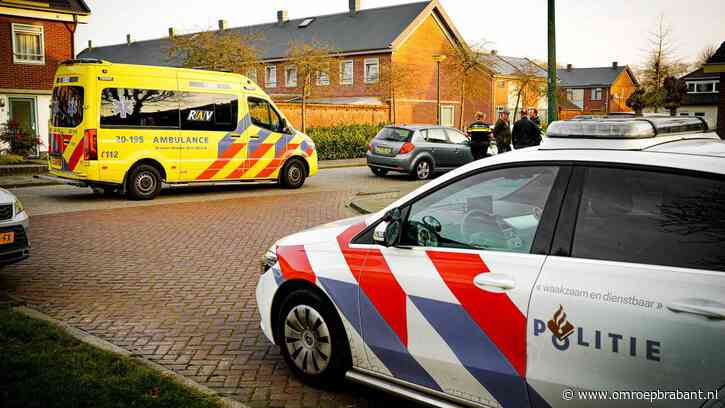 Twee gewonden bij vechtpartij, man ligt gewond in voortuin