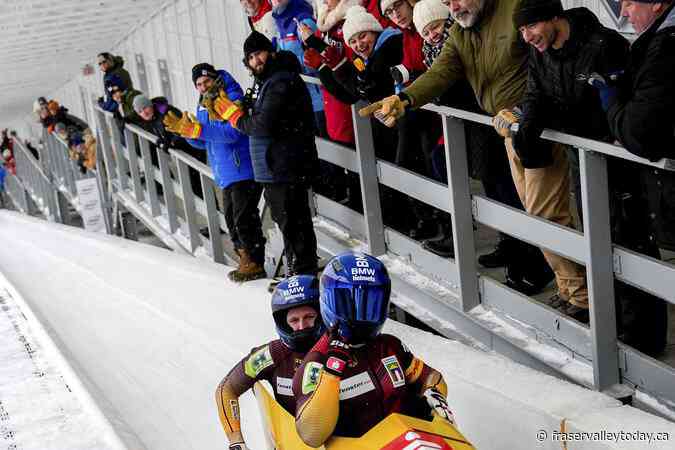 Friedrich wins 9th 2-man world bobsled title, leading another German sweep. Del Duca 4th for US