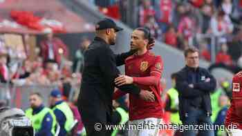 Kuriose Szene bei Auswechslung: Bayern-Star Sané gerät mit dem vierten Offiziellen aneinander