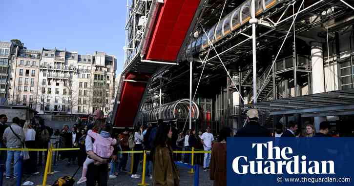Visitors flock to Paris’s Pompidou Centre before it closes for renovations