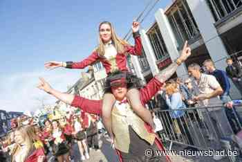 In beeld : Carnavalsstoet trekt door Assenede
