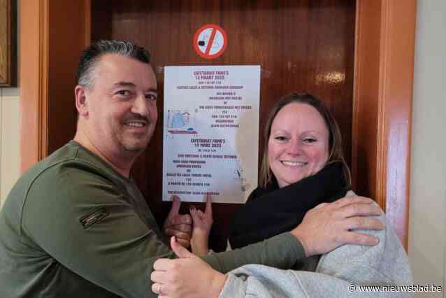 Gezellig marktje in cafetaria in sporthal