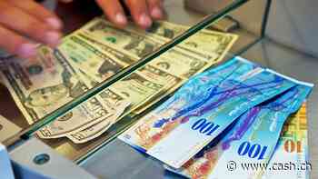 Schweizer Franken steigt auf Vier-Monate-Hoch zum Dollar