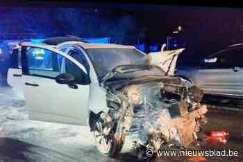 Werkstraf voor jongeman die met wagen van papa tegen gevel knalt: “Sindsdien nooit meer achter het stuur gezeten”