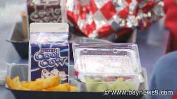 Proposed state bill would provide universal free breakfast and lunch for Florida's public school students