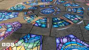 Paving art marks Covid-19 Day of Reflection