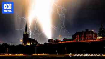 Woman struck by lightning in SA's South East during severe thunderstorms
