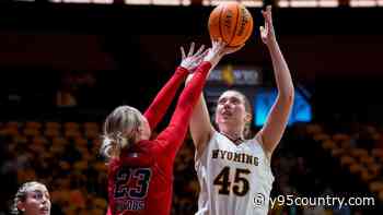Cowgirls storm back to defeat Air Force 77-64 in quarterfinal