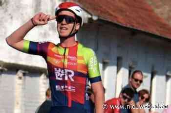 Kersvers nieuweling Miel Decock pakt uit met knappe solo: “Dit is pas mijn tweede jaar op de fiets en ik voetbal ook nog”