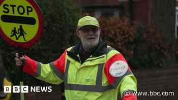 Lollipop man hangs up his sign after 23 years