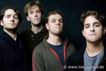 Neveneffecten houdt reünie op wetenschapsfestival: vier vrienden komen voor het eerst sinds 2011 samen voor publiek