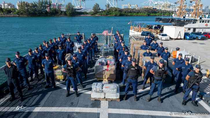 Zr.Ms. Groningen onderschept tonnen cocaïne in Caribisch gebied