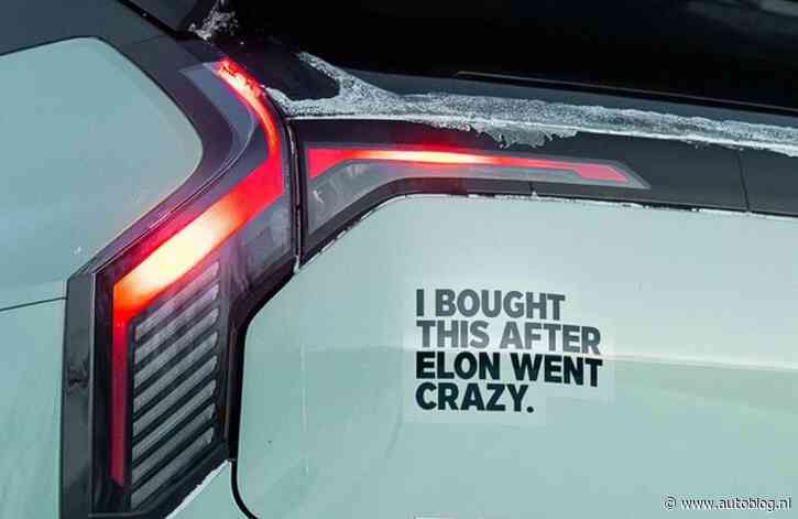 Automerk grapt met anti-Elon sticker, maar heeft spijt