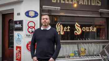Stadsgids blaast bruine kroeg Het Souke nieuw leven in: “Ik nodig alle Antwerpse brouwerijen uit hun bier hier te serveren”