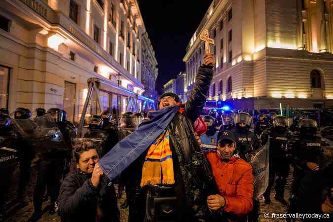 A top Romanian court upholds the ban on far-right Georgescu’s presidential bid