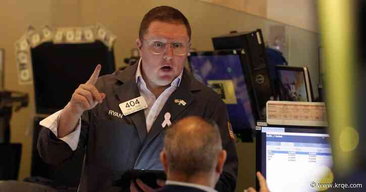 Wall Street briefly drops 10% below its recent record after Trump's latest tariff threat 