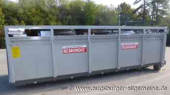Abzug der Papiercontainer am Containerplatz Lechtalbad in Kaufering