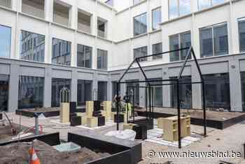 Stad herverdeelt materialen uit tijdelijke kantoren: “Duurzaamheid gaat verder dan een energiezuinig gebouw”