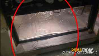 Ruba tablet al ristorante, ladro si ferisce e lascia una scia di sangue: preso