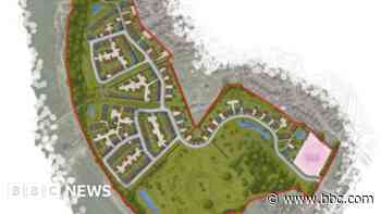 Hundreds sign petition to halt 180 new homes plan