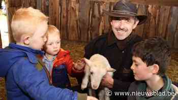 Zondag lammetjesdag aan de Schapenstal