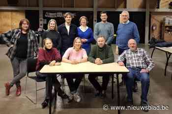 ’t Pannentheater klaar voor nieuw blijspel over een pastoor, twee zusters en de huishoudhulp op café