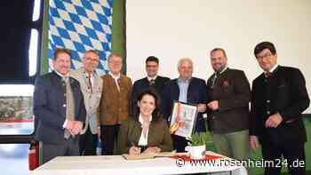 Landwirtschaftsministerin Kaniber fordert Politik mit gesundem Menschenverstand