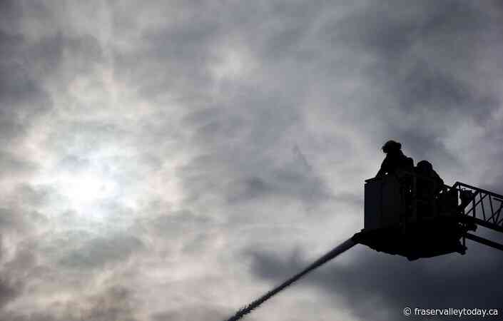 Fire at residential building in downtown Vancouver displaces dozens