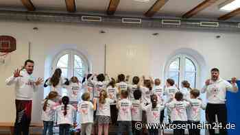 „Komm, steig in mein Auto ein“: Wie eine Aiblinger Kita Kinder auf Gefahren vorbereitet