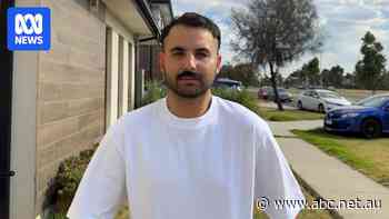 Worker accuses Apple of discrimination over jewellery supporting Gaza