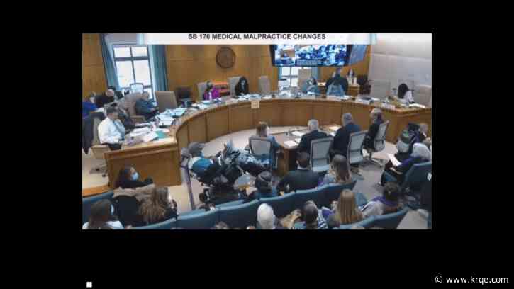 Lawmakers receive feedback on bill that would cap medical malpractice lawyers' fees