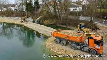 4500 Tonnen Bausteine für die Sicherung des Lechufers