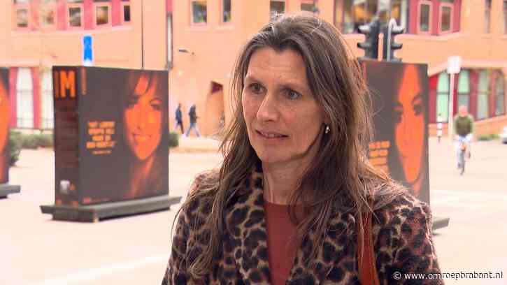 Pas na 15 jaar onderdrukking kwam Ester van haar ex-man af