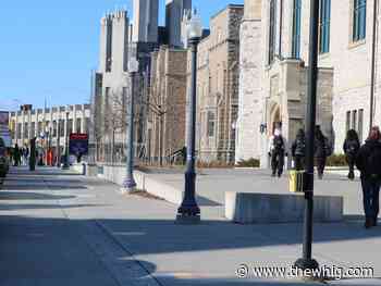 2,000 student workers walk off the job at Queen’s University