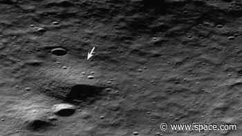 Dead Athena moon lander seen inside its crater grave from lunar orbit (photos)