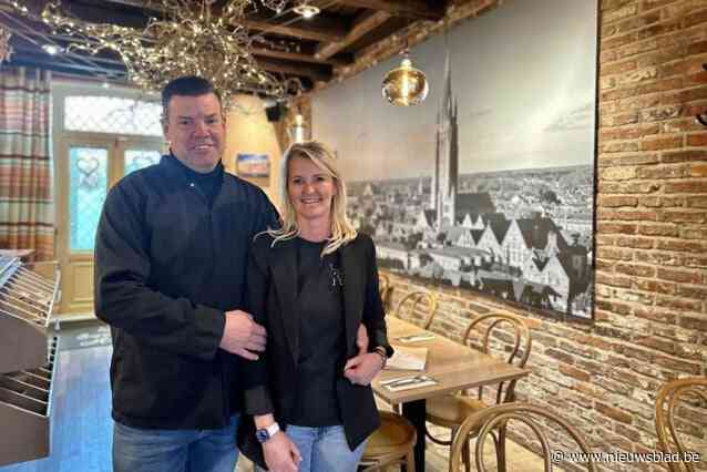 Annick (53) en Oleg (51) serveren laatste gerechtjes in De Zevende Hemel, maar kijken uit naar nieuw horeca-avontuur: “Sommige klanten werden vrienden”