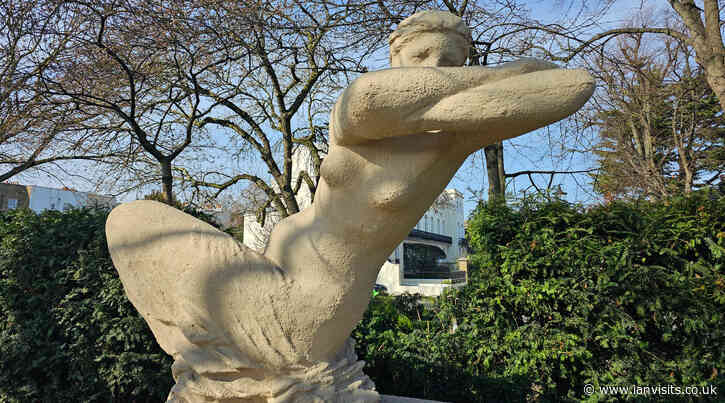 London’s public art: Finding the leaning lady of Hammersmith
