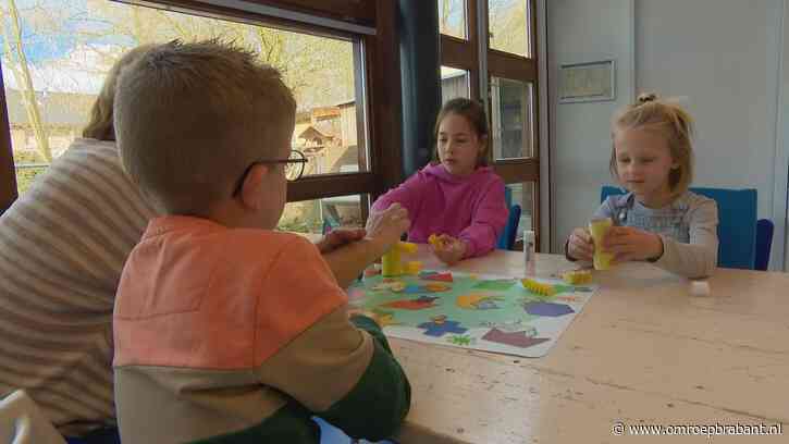 Vince kan in deze speciale klas spelen met andere kinderen, zónder prikkels