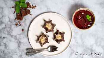 Geschickte Finger muss man haben: Teigtaschen in Hülle und Fülle