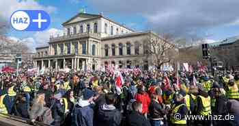 Verdi-Warnstreik in Hannover: Mehr als 15.000 ziehen durch die Innenstadt