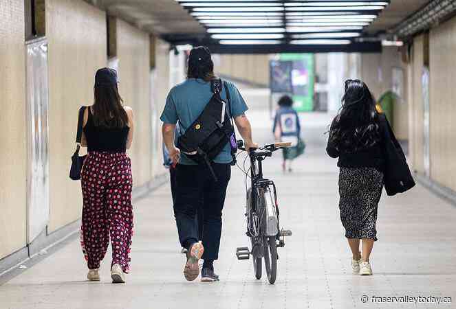 Montreal adds police patrols, limits loitering to boost sense of security in metro