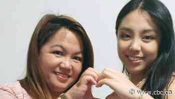 Father sentenced to life in prison after fatally stabbing ex-wife, daughter